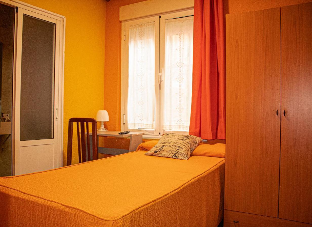 Готель Residencia Salamanca Universitaria Екстер'єр фото